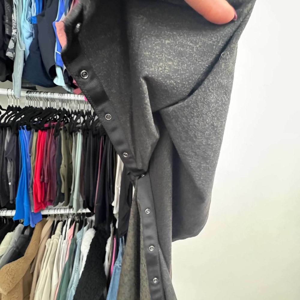 Lululemon Athletica Gray Wrap